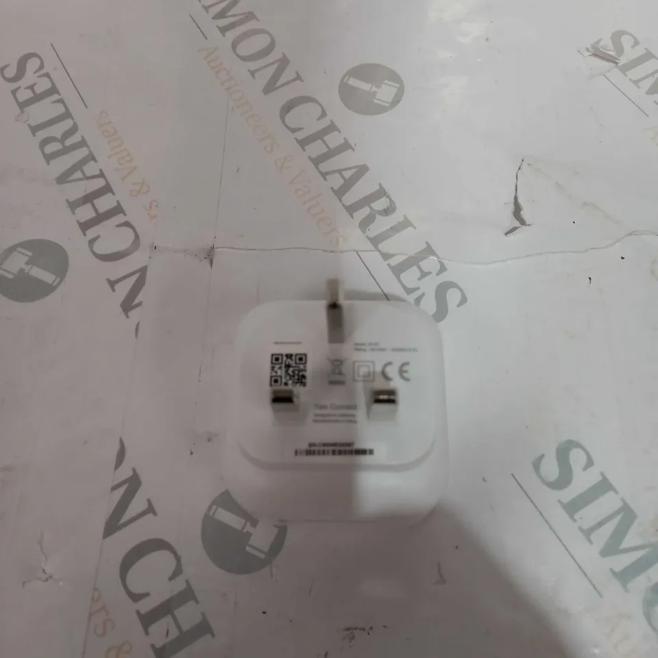 BOXED YALE CONNECT WIFI BRIDGE PLUG 