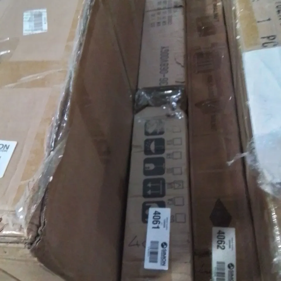 BOXED DESK WITH SHELVES 