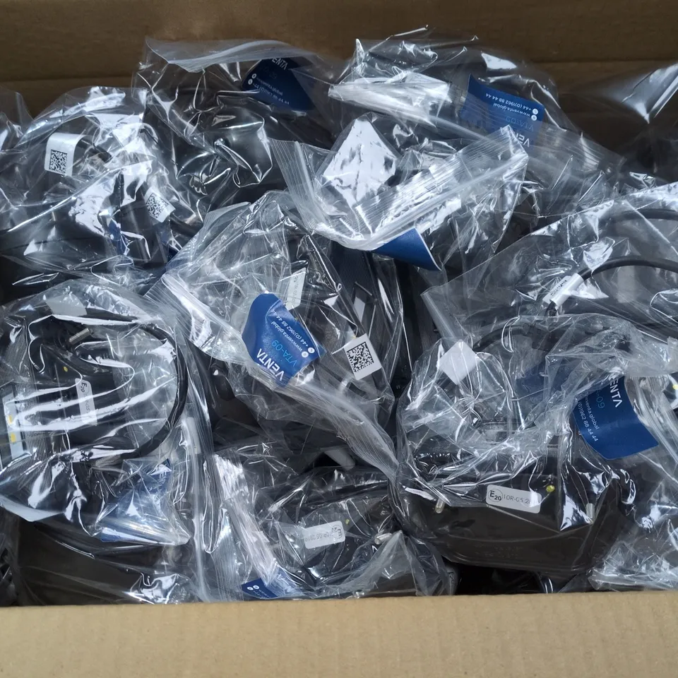 APPROXIMATELY 40 VTA-09 VEHICLE LIGHTS 