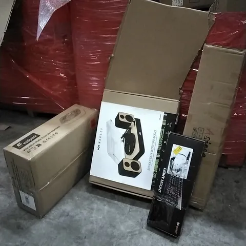 PALLET OF HOUSEHOLD ITEMS TO INCLUDE VIBRATION PLATE EXCERISE MACHINE, MARLEY REVOLUTION WITH SPEAKERS, CHRISTMAS TREE , KEYBOARD AND OTHER ASSORTED ITEMS...