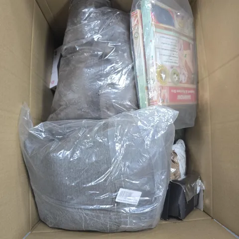 BOX OF APPROXIMATELY 15 ASSORTED ITEMS TO INCLUDE: SOUL SMART SMART RING LITE 