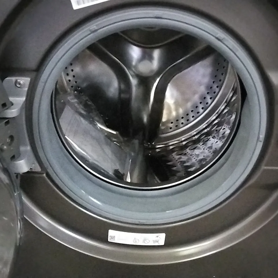 SAMSUNG SERIES 5 ECOBUBBLE 9KG WASHING MACHINE