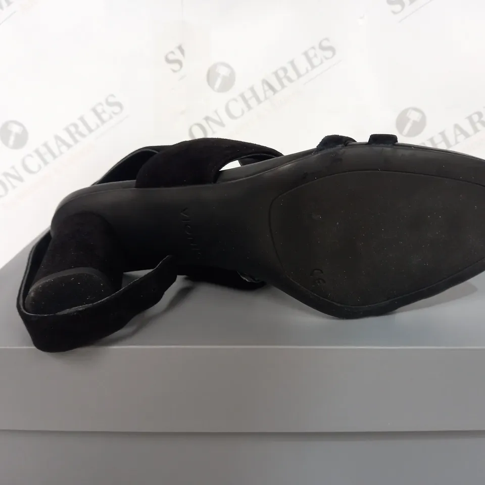BOXED VIONIC BLACK OPEN TOE HIGH HEELS - SIZE 6