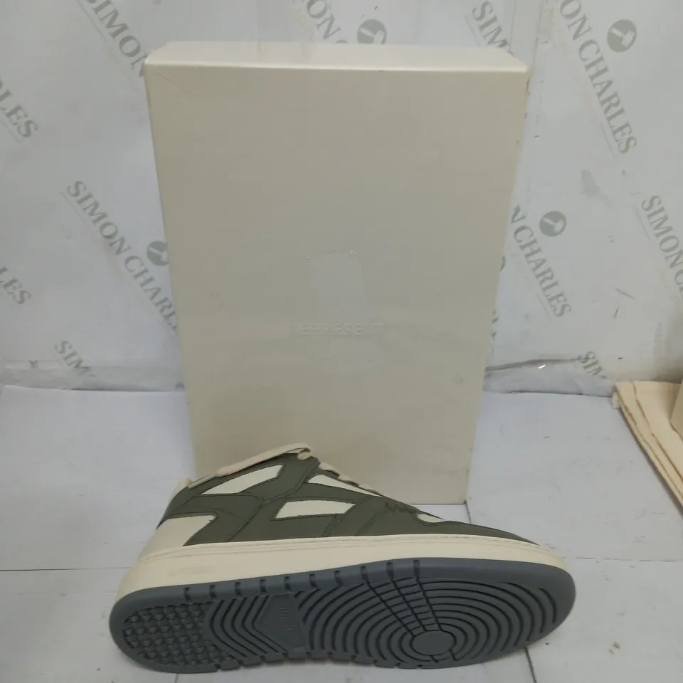 BOXED PAIR OF REPRESENT REPTOR LOW KHAKI/CREAM SIZE 42 