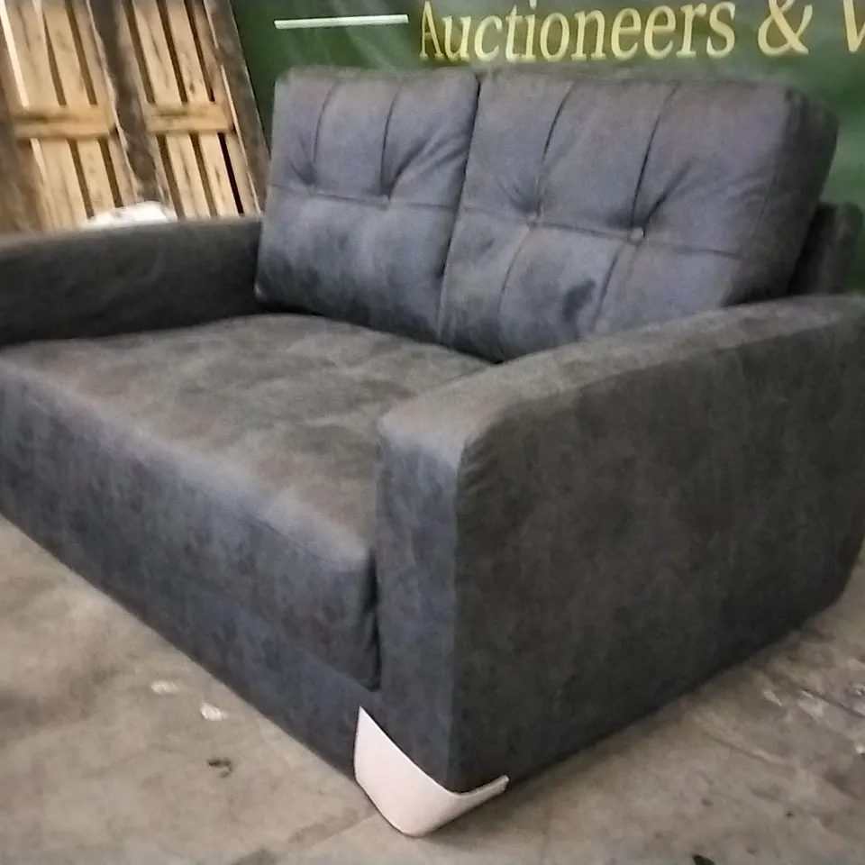 QUALITY DESIGNER GRAPHITE FABRIC BUTTON BACK 2 SEATER SOFA