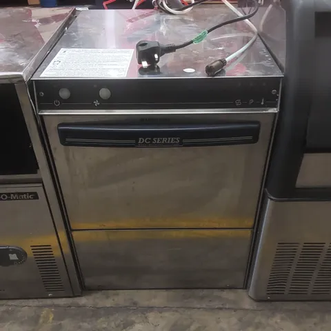 DC SERIES COMMERCIAL GLASS WASHER
