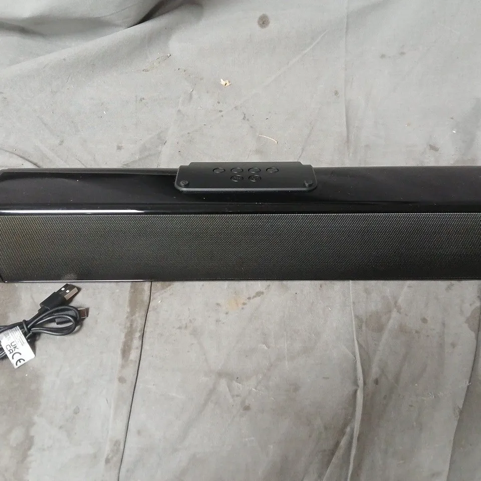 BOXED BLUETOOTH SPEAKER WITH FLAME EFFECT – RGB COLOUR