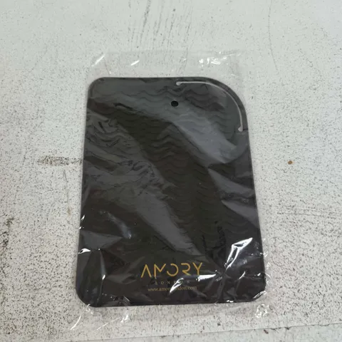 AMORY LONDON BLACK HEAT MAT β SEALED IN PLASTIC