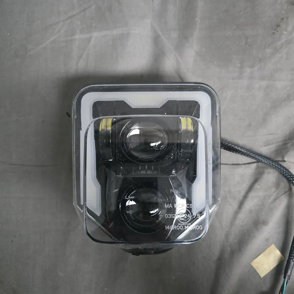 DUAL-LED BICYCLE FRONT LIGHT – BLACK (VERIFY MODEL)