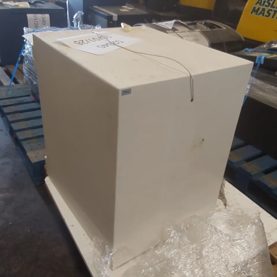 INSAFE HEAVY DUTY SECURITY SAFE