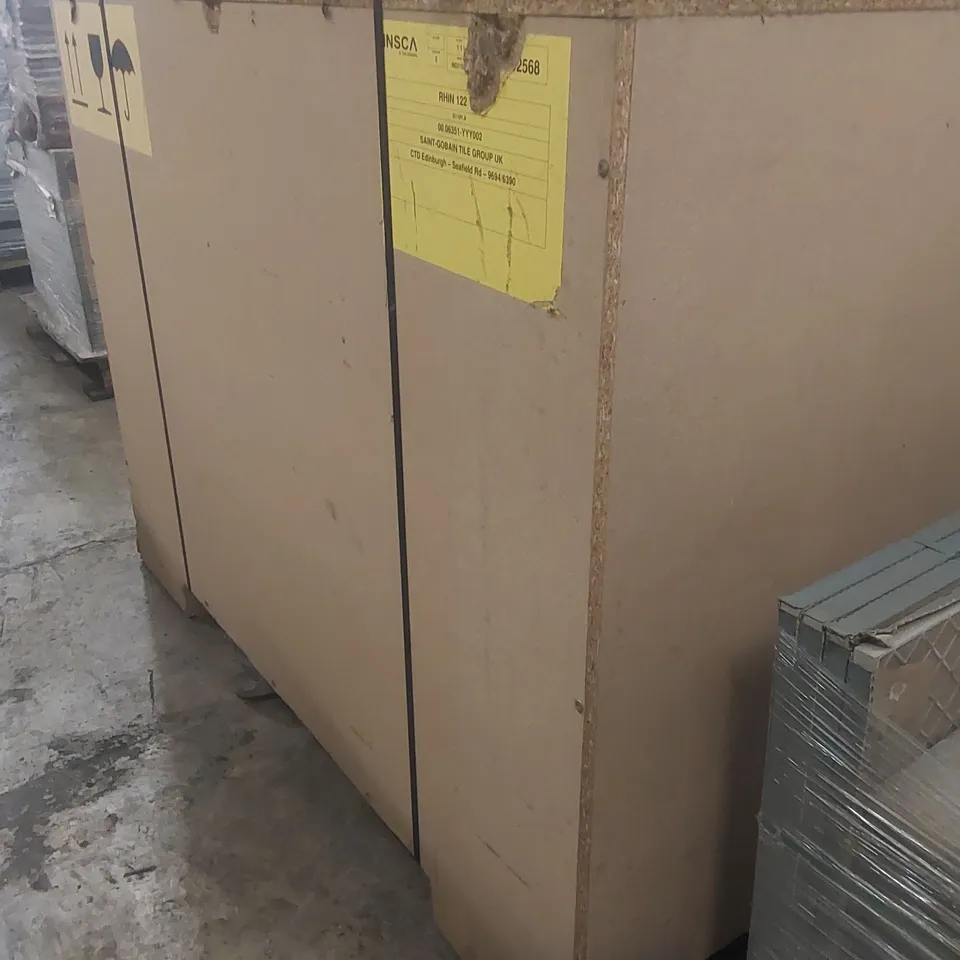 PALLET CONTAINING COMMERCIAL DISPLAY UNIT PARTS