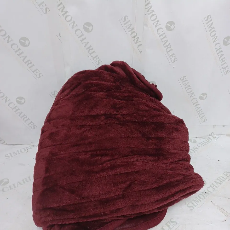COZEE HOME VELVETSOFT HEATED THROW IN SHIRAZ WINE