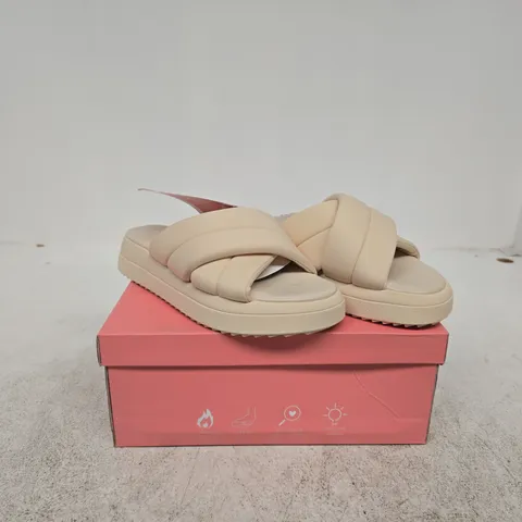 DR LIGHTFOOT STONE SHOES UK 8 BOXED