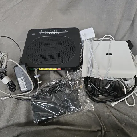 APPROXIMATELY 8 ASSORTED HOUSEHOLD ITEMS TO INCLUDE ROUTER, CABLES, BATTERY CHARGER, ETC