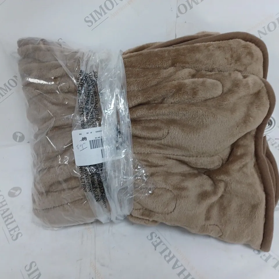 COZEE HOME HEATED BLANKET IN DARK TAUPE
