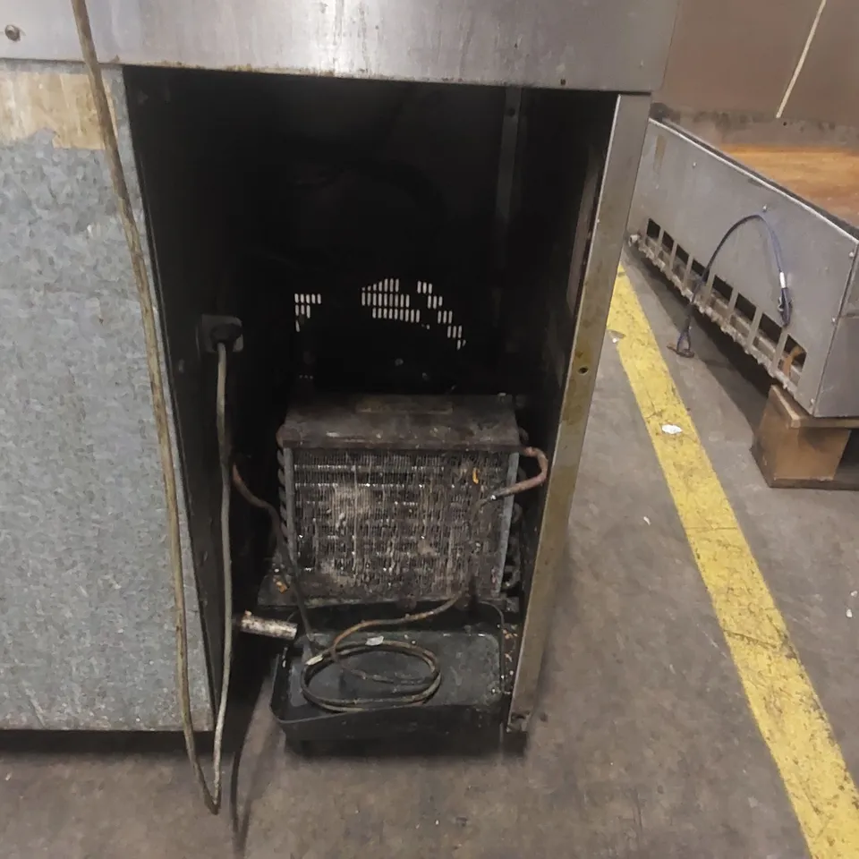 FOSTER COMMERCIAL FOOD PREP STATION