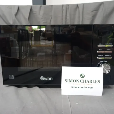 BOXED SWAN 20L 700W DIGITAL MICROWAVE IN BLACK