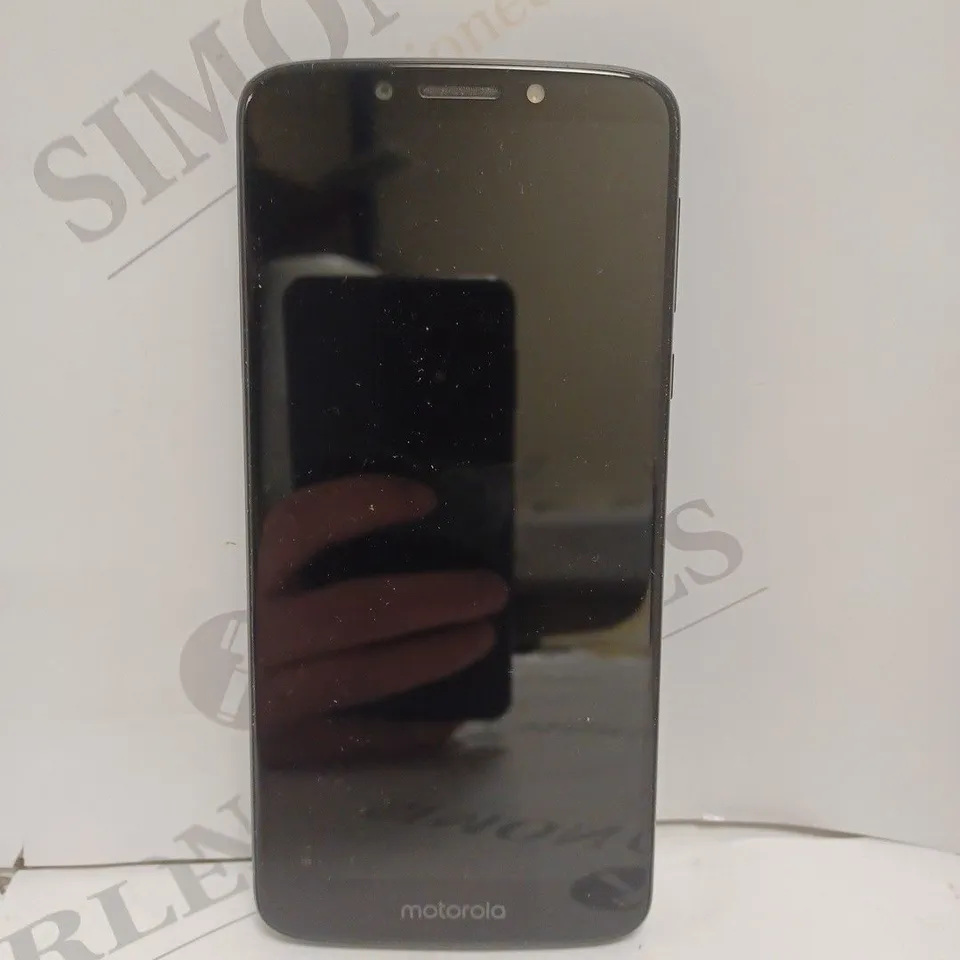 MOTOROLA MOTO SMARTPHONE - MODEL UNSPECIFIED 