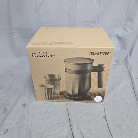 HOTEL CHOCOLAT VELVETISER HOT CHOCOLATE MAKER – BOXED WITH PODCUP & PODGLASS