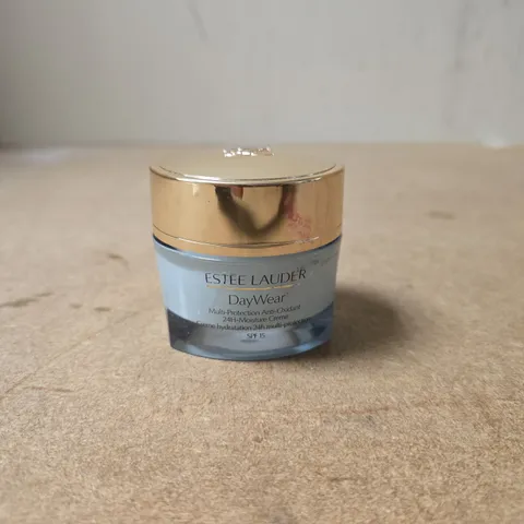 ESTEE LAUDER DAY WEAR 24H MOISTURE CREME SPF 15 SIZE UNSPECIFIED