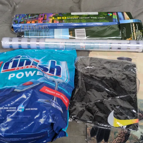 APPROXIMATELY 15 ASSORTED HOUSEHOLD PRODUCTS TO INCLUDE TELESCOPIC FISHING ROD, FINISH POWERBALL, LED SHOWER METEOR RAIN LIGHT, ETC - COLLECTION ONLY