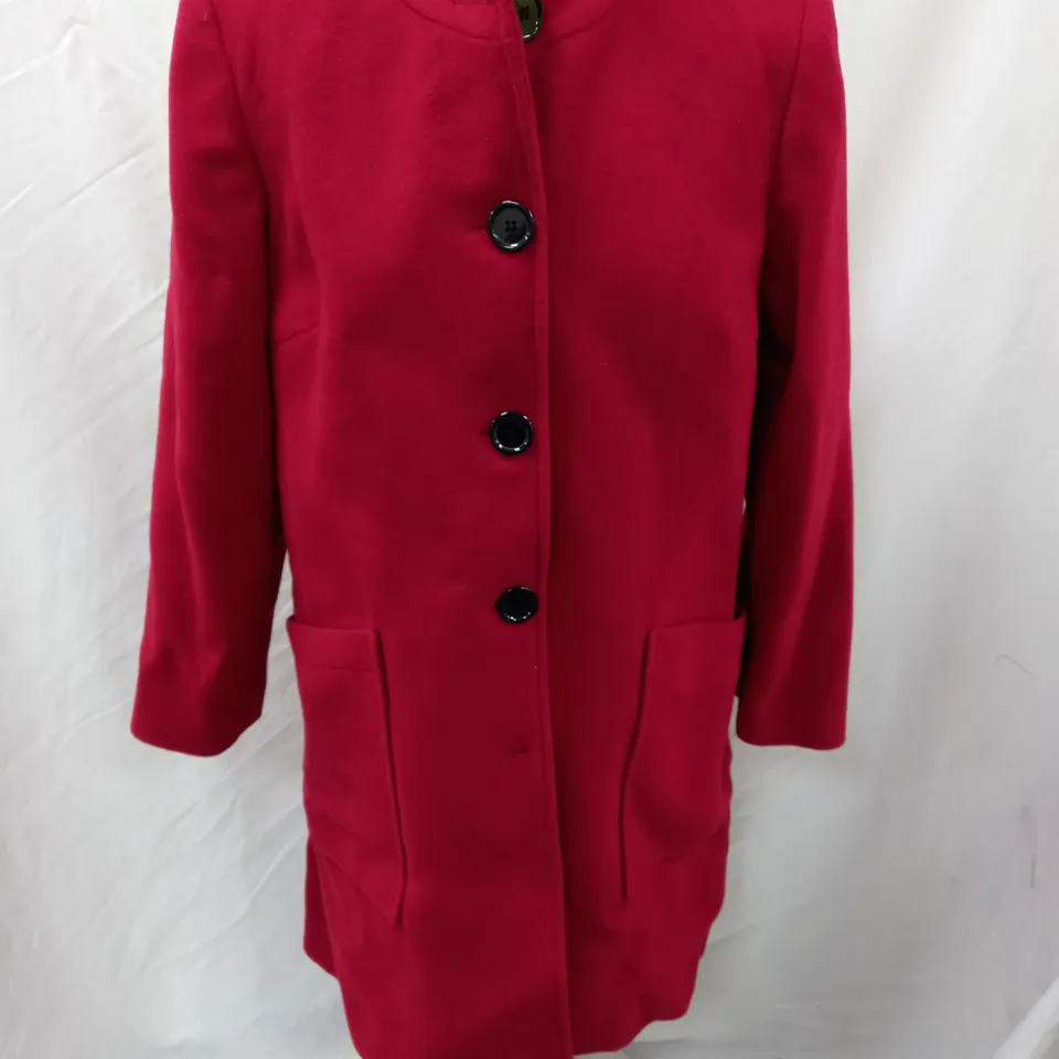 HELENE BERMAN RED BUTTON THROUGH COAT - 10
