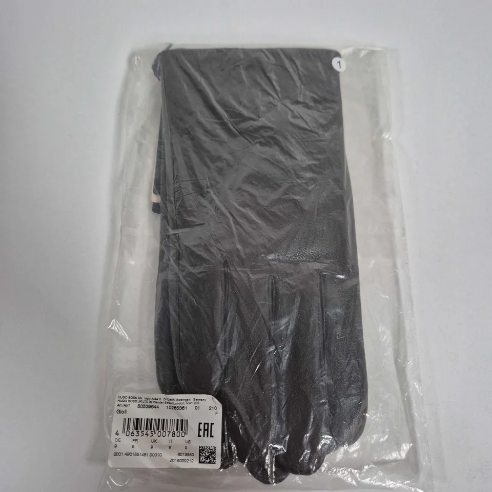 HUGO BOSS GIOLI LEATHER GLOVES – BLACK