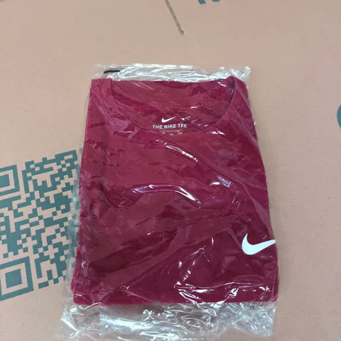 BAGGED NIKE LOGO TEE - SIZE XXL