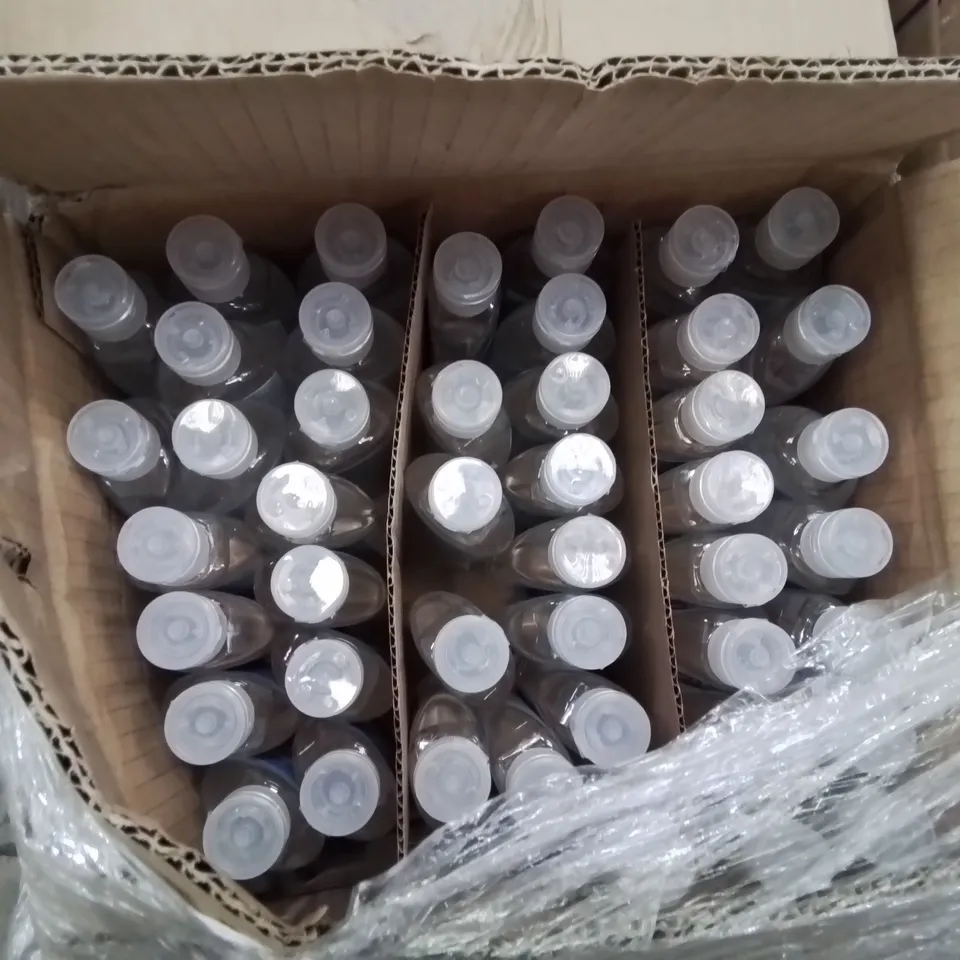 PALLET OF APPROXIMATELY 33 CASES OF SANITIZER GEL & SKINMAN SOFT PROTECT FF