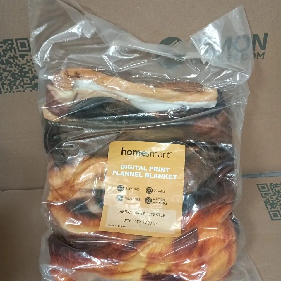 HOMESMART DIGITAL PRINT FLANNEL BLANKET, 150 X 200 CM, 100% POLYESTER