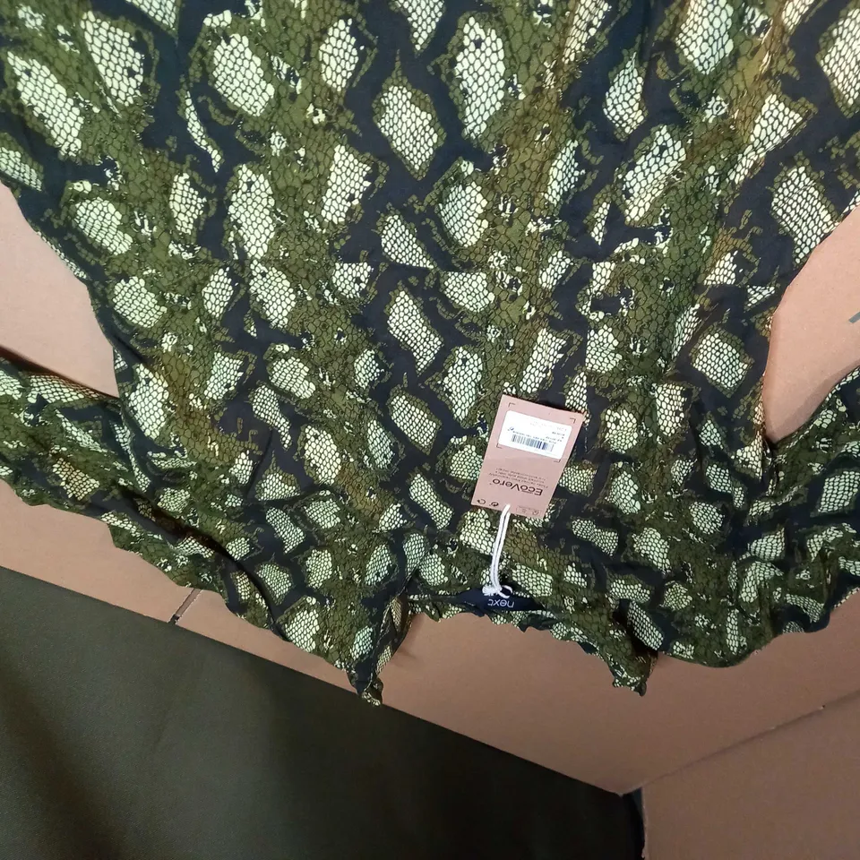 NEXT GREEN/SNAKESKIN PRINT SMOCK DRESS - SIZE 8