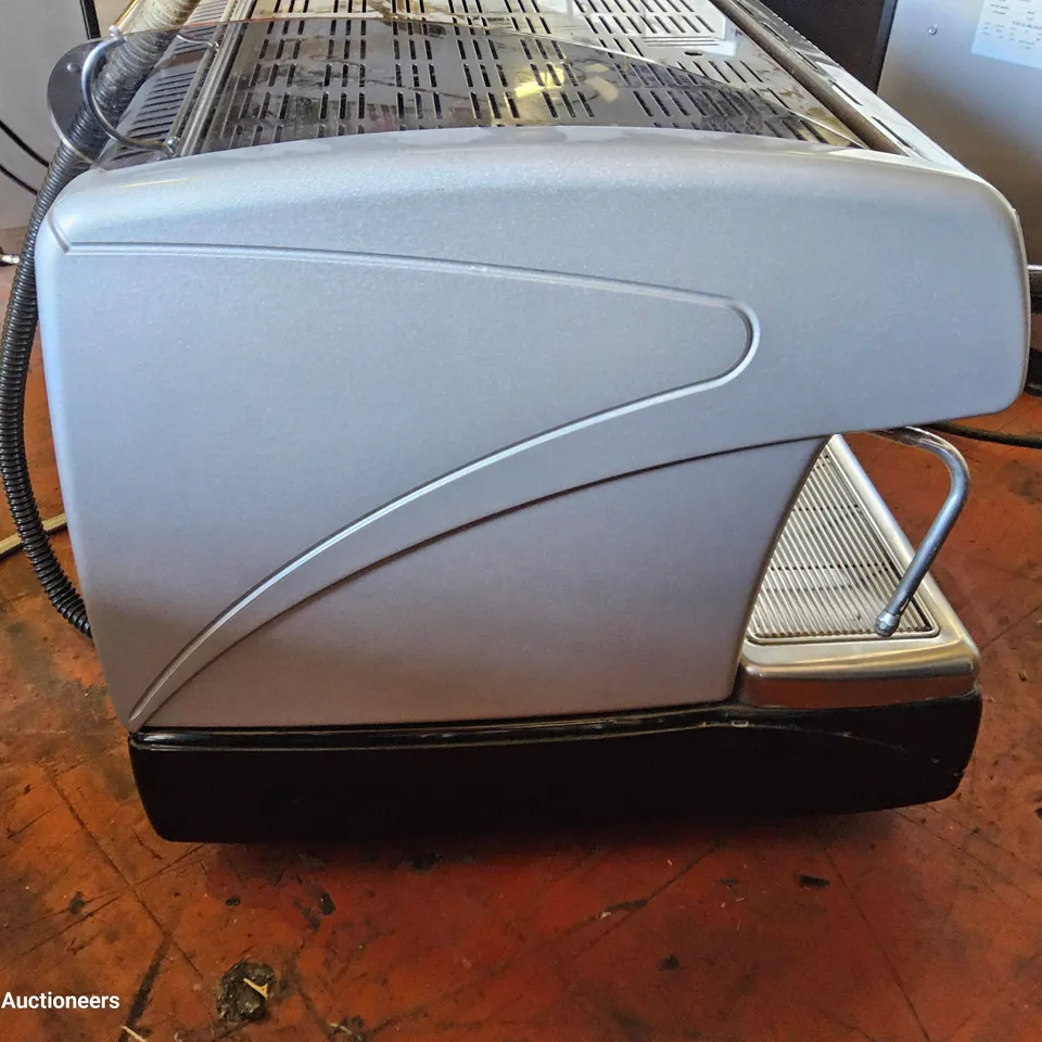 LA SPAZIALE CAFFE D'AUTORE BARRISTER COFFEE MACHINE