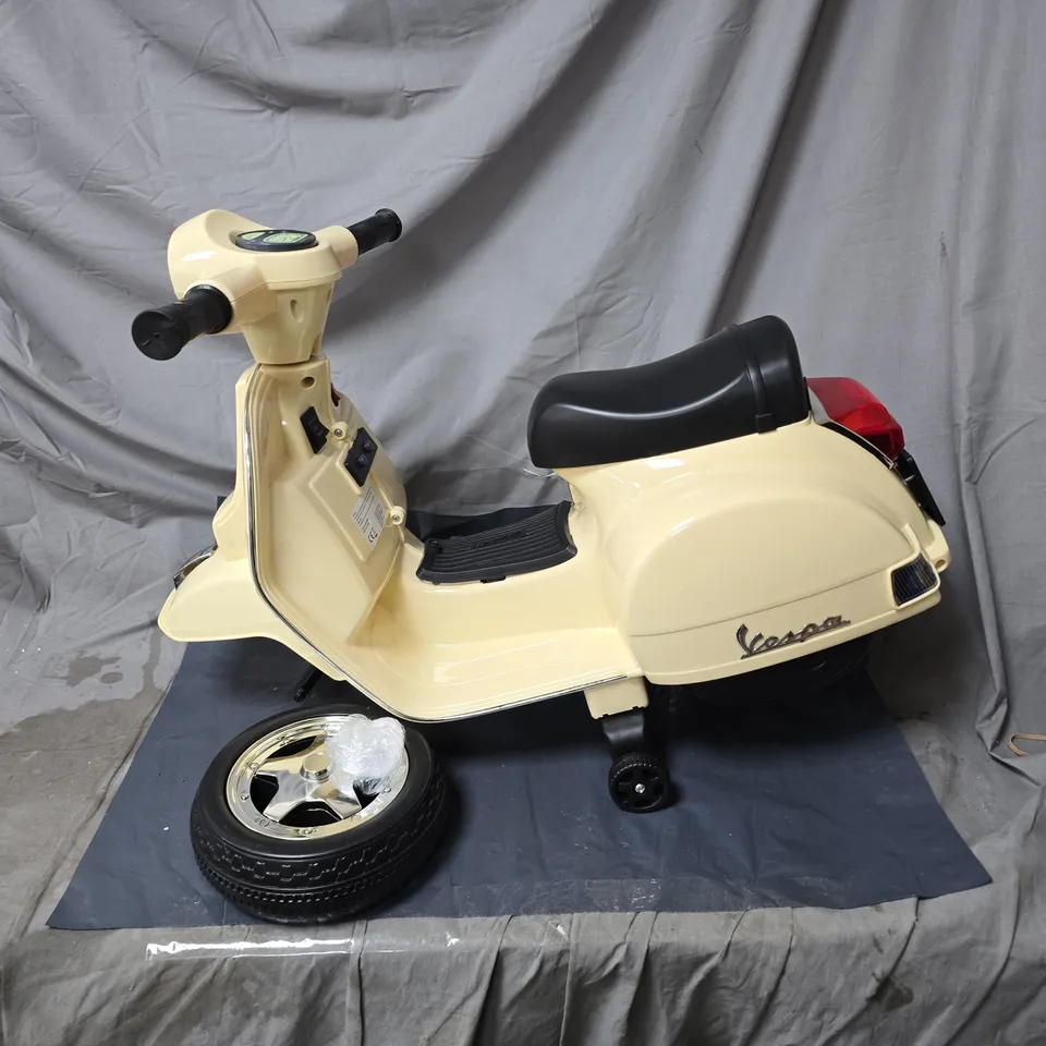 MOVE 6V ELECTRIC VESPA PX 150 RIDE ON