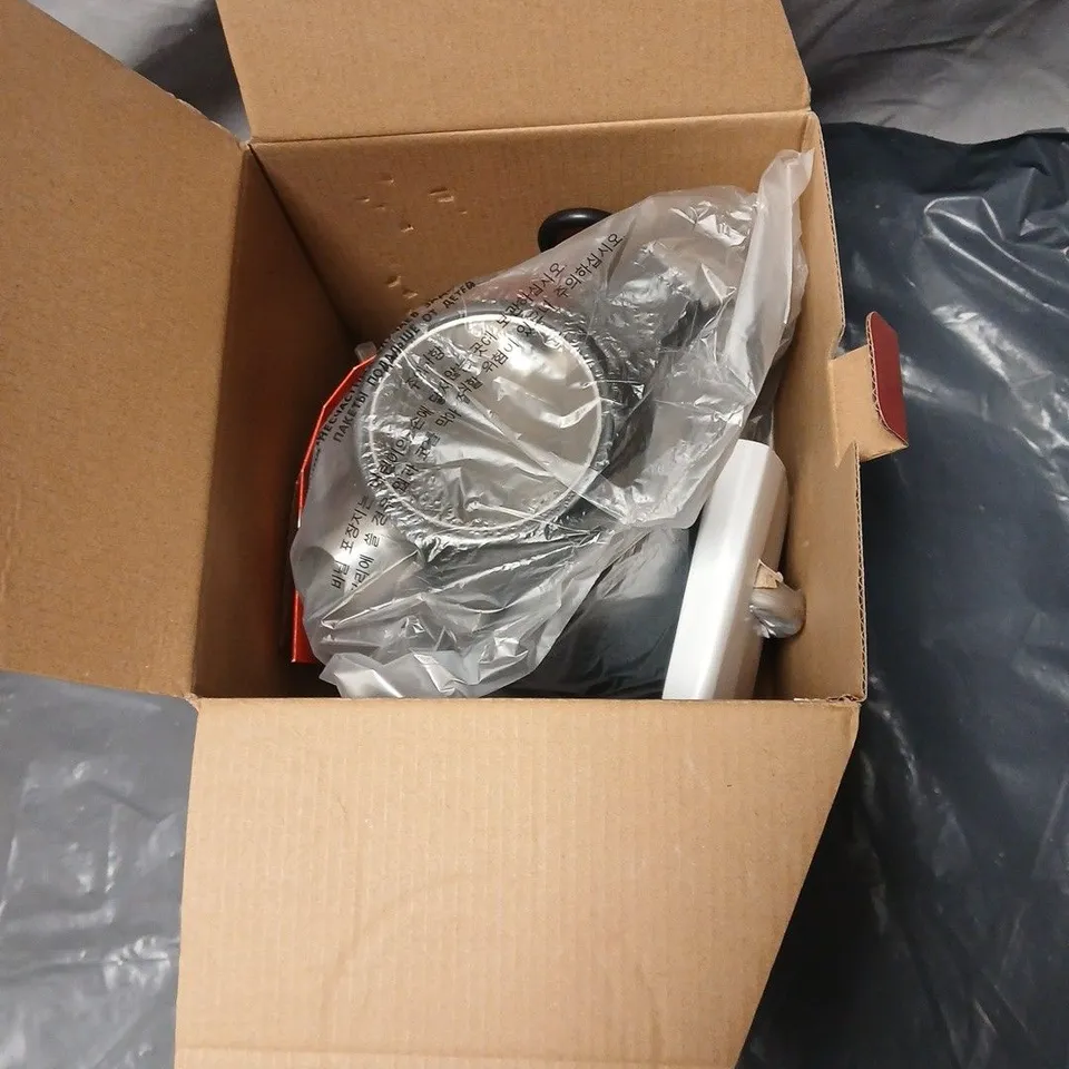 LIVERPOOL FC 1.5 LITRE BLACK JUG KETTLE – BOXED. OFFICIAL PRODUCT