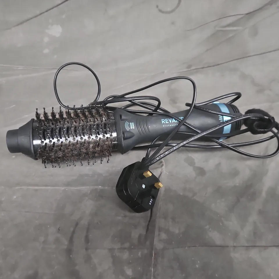 BOXED REVAMP PROFESSIONAL PROGLOSS PRO DEFINE PERFECT BLOW DRY DR-1950A-eu