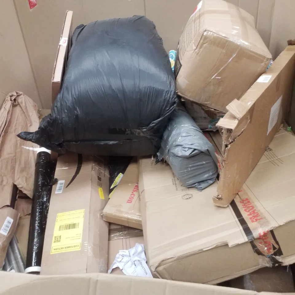 PALLET CONTAINING ASSORTED PRODUCTS INCLUDING WALKING VIBRATION PAD, FOLDING PLAYMAT, METAL BALLOON ARCH & PET CARRYING BAG