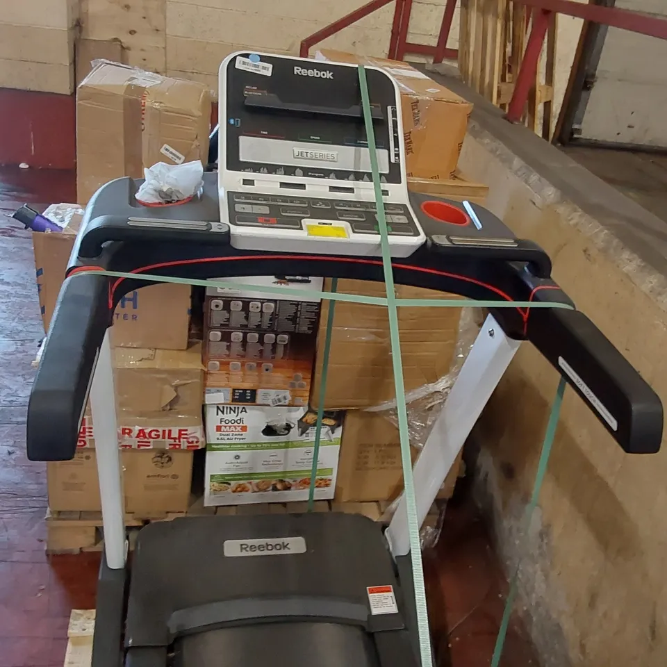 REEBOK JET 100 FOLDING TREADMILL 