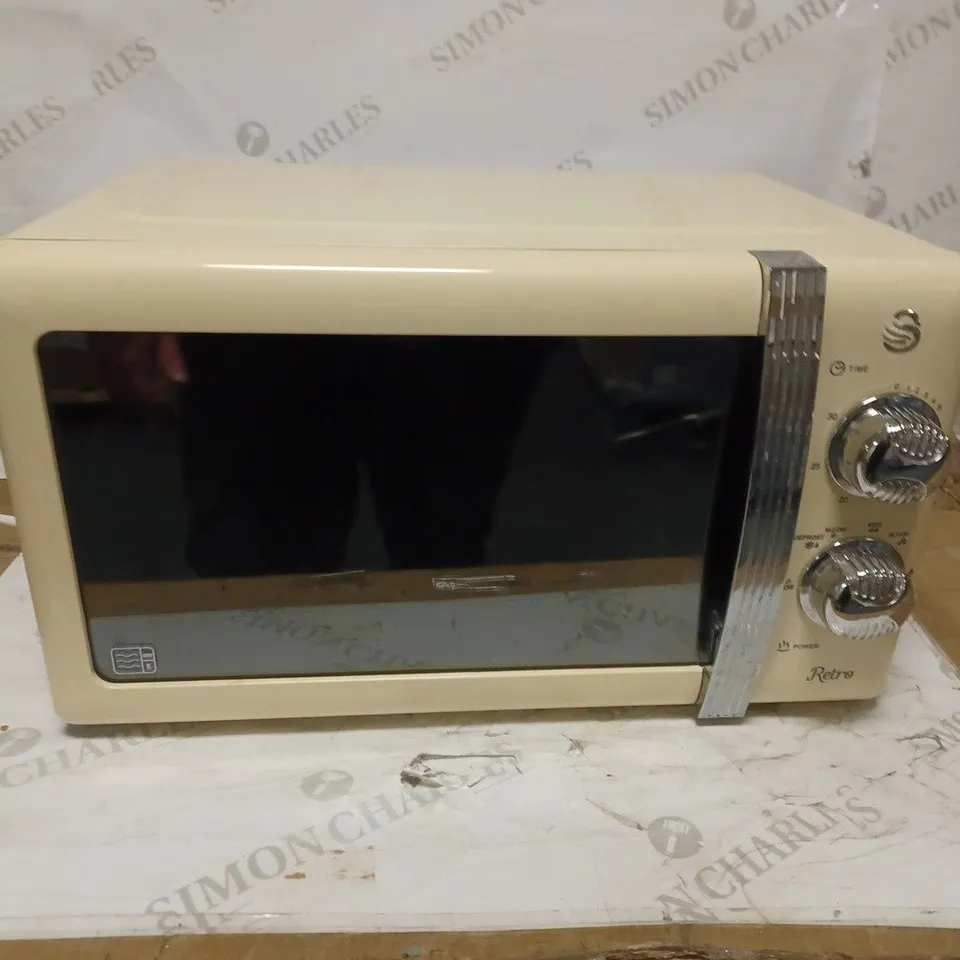 SWAN SM22130CN RETRO MANUAL MICROWAVE