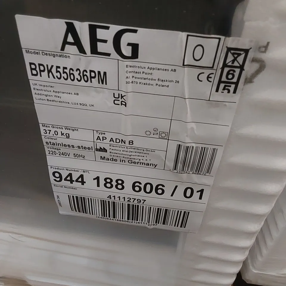 AEG BPK55636PM STEAMBAKE SINGLE OVEN WITH PYROLYTIC CLEANING RRP £750