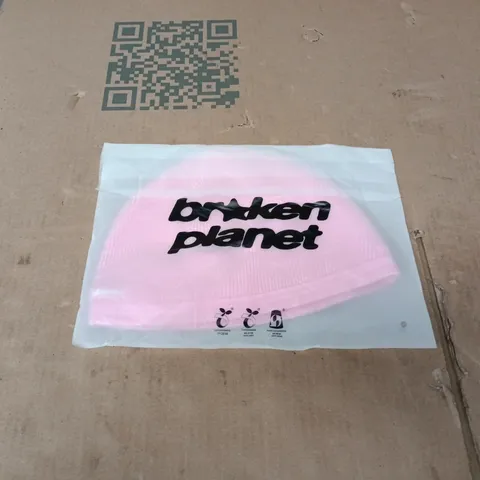 BROKEN PLANET WAFFLE BEANIE β CANDY PINK β ONE SIZE