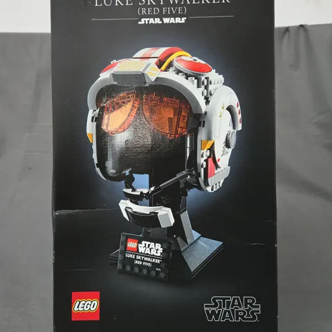 BOXED LEGO DISNEY STAR WARS 75327 - LUKE SKYWALKER (RED FIVE) HELMET