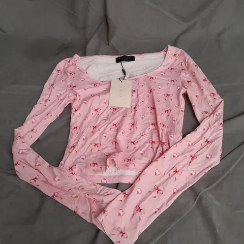 KAIIA EXCLUSIVE SCOOP NECK BOW PJ TOP IN PINK BOW PRINT SIZE 6