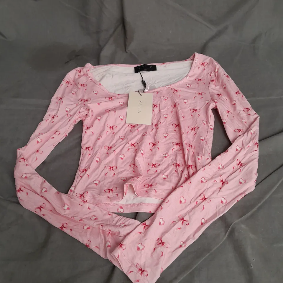 KAIIA EXCLUSIVE SCOOP NECK BOW PJ TOP IN PINK BOW PRINT SIZE 6