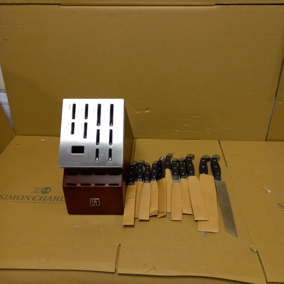 HENCKELS INTERNATIONAL SELF SHARPENING STATEMENT KNIFE BLOCK