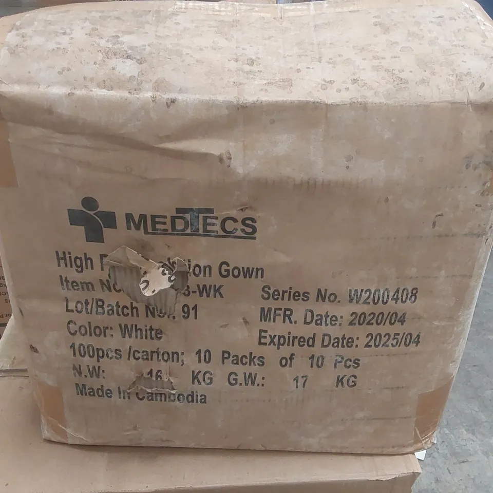 BOX OF APPROXIMATELY 100 MEDTECS HIGH RISK ISOLATION GOWNS