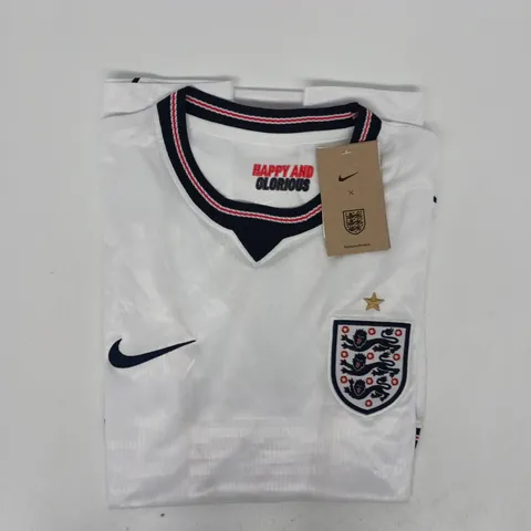 NIKE ENGLAND HOME FOOTBALL JERSEY IN WHITE SIZE SMALL