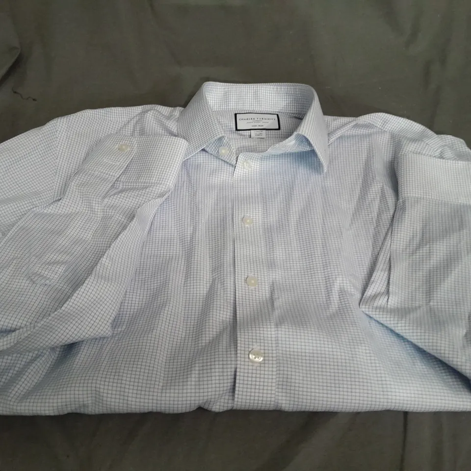 CHARLES TYRWHITT WHITE & BLUE CLASSIC FIT SHIRT - SIZE 16 1/2 NECK