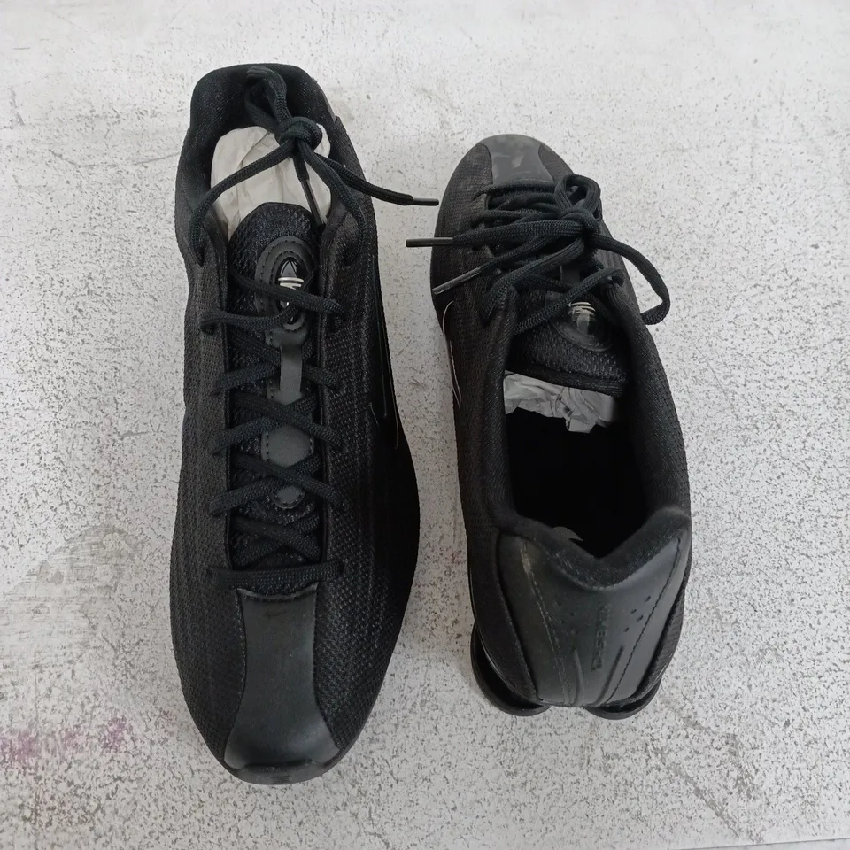 NIKE SHOX Z SE BLACK/MULTICOLOR TRAINERS - UK 8