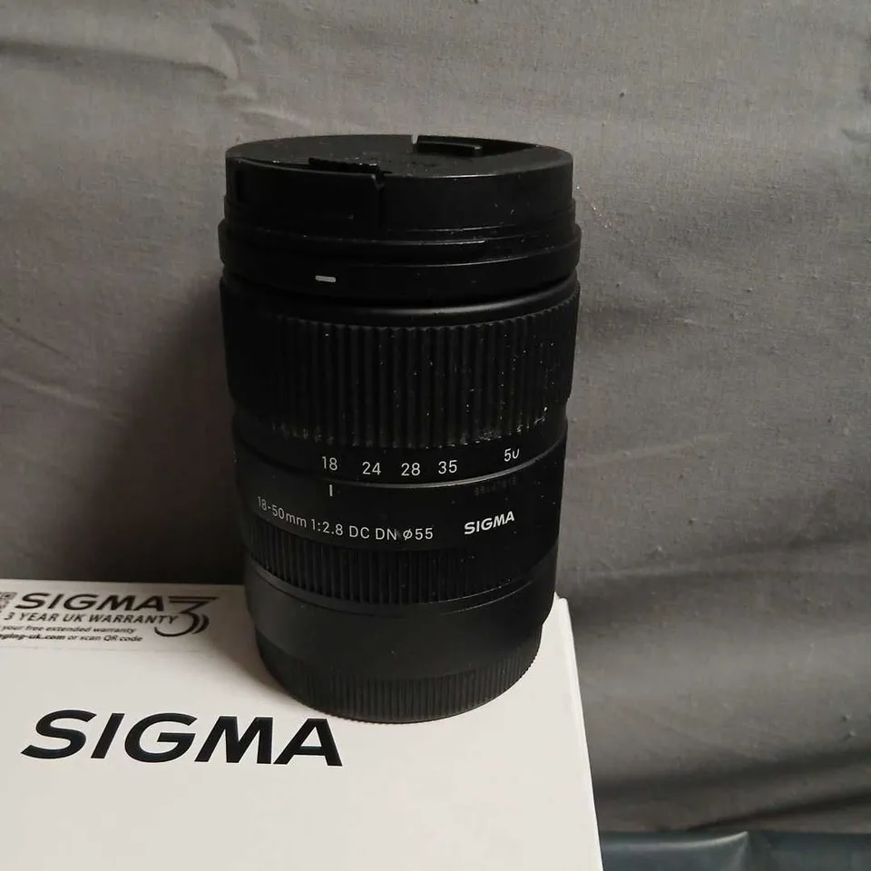 SIGMA 18-50MM F/2.8 DC DN CONTEMPORARY LENS