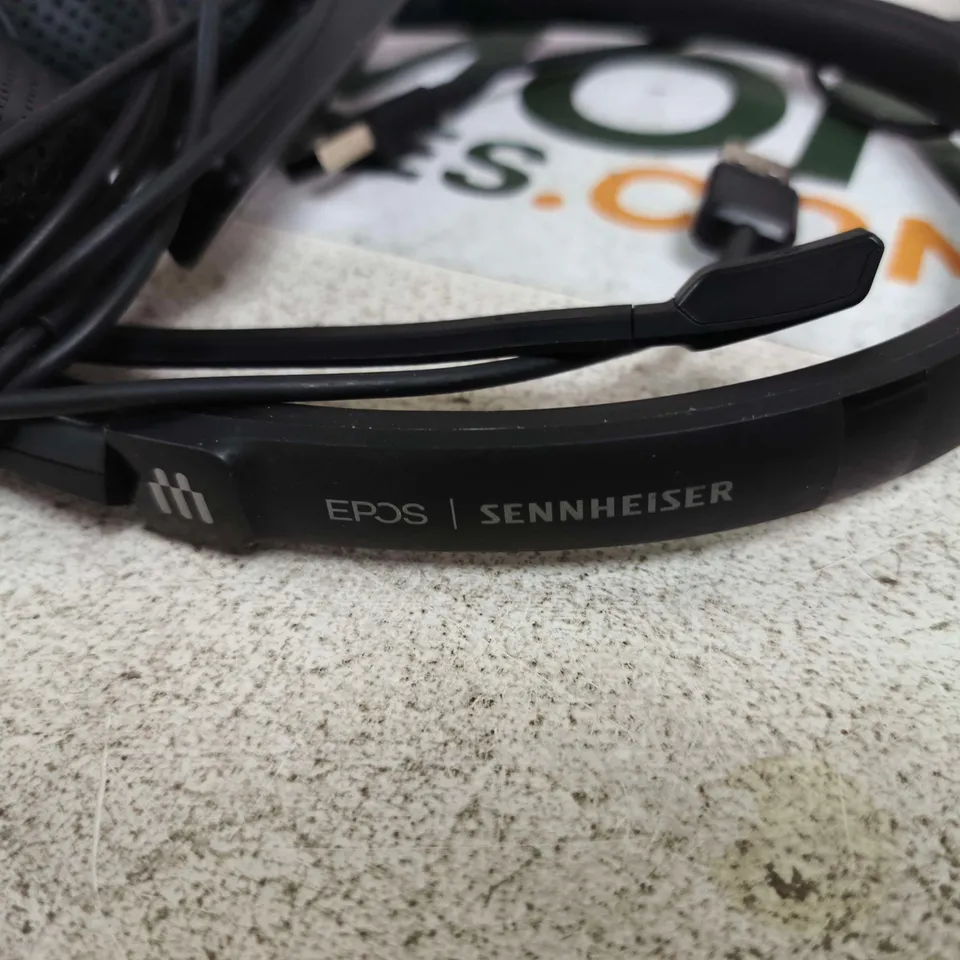SET OF 5 EPOS SENNHEISER HEADSETS WITH MICROPHONE UNBOXED